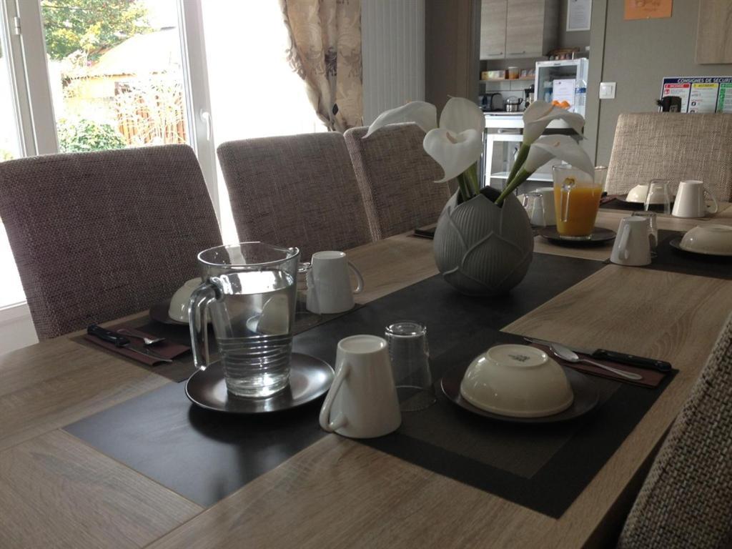 Roissy Chambres Extérieur photo